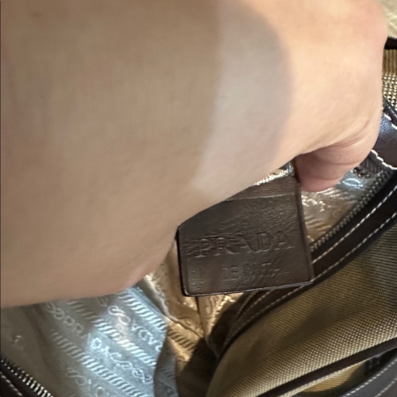 Prada Milano Vintage Bag With Silver Lock - Picture 10 of 11